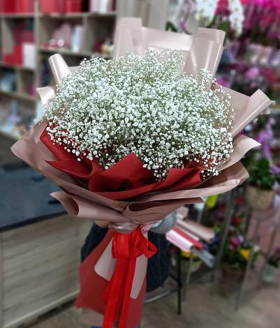 Букет цветов из: Гипсофила в Поречье Рузского района
