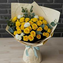 Букет цветов из:  Розы в Поречье Рузского района
