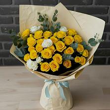 Букет цветов из:  Розы в Поречье Рузского района