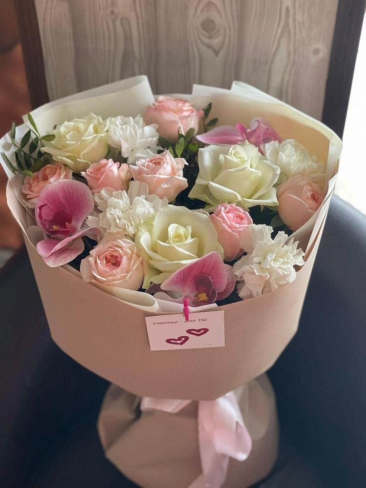 Букет цветов из: Орхидеи, Розы и Гвоздики в Поречье Рузского района