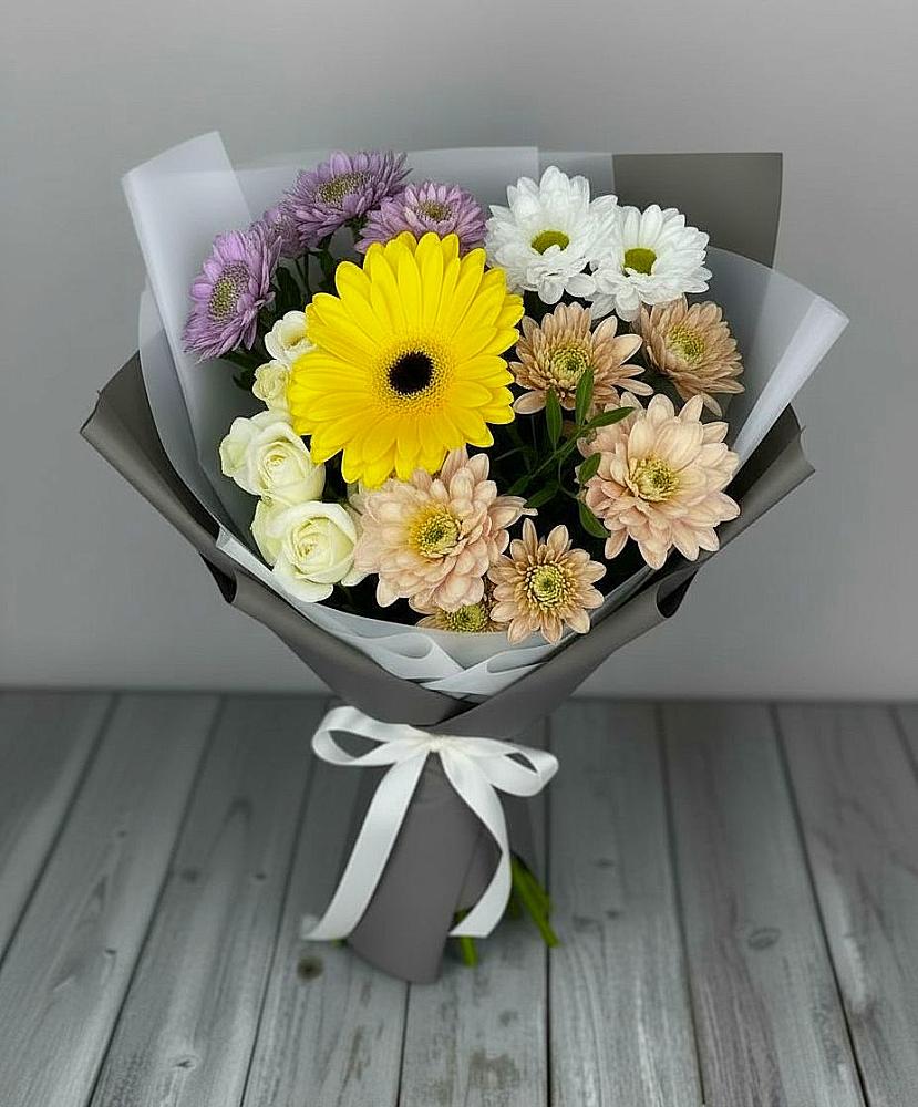 Букет цветов из: Розы, Герберы и Хризантемы в Поречье Рузского района