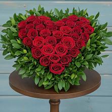 Цветочная композиция из Розы в виде сердца в Поречье Рузского района