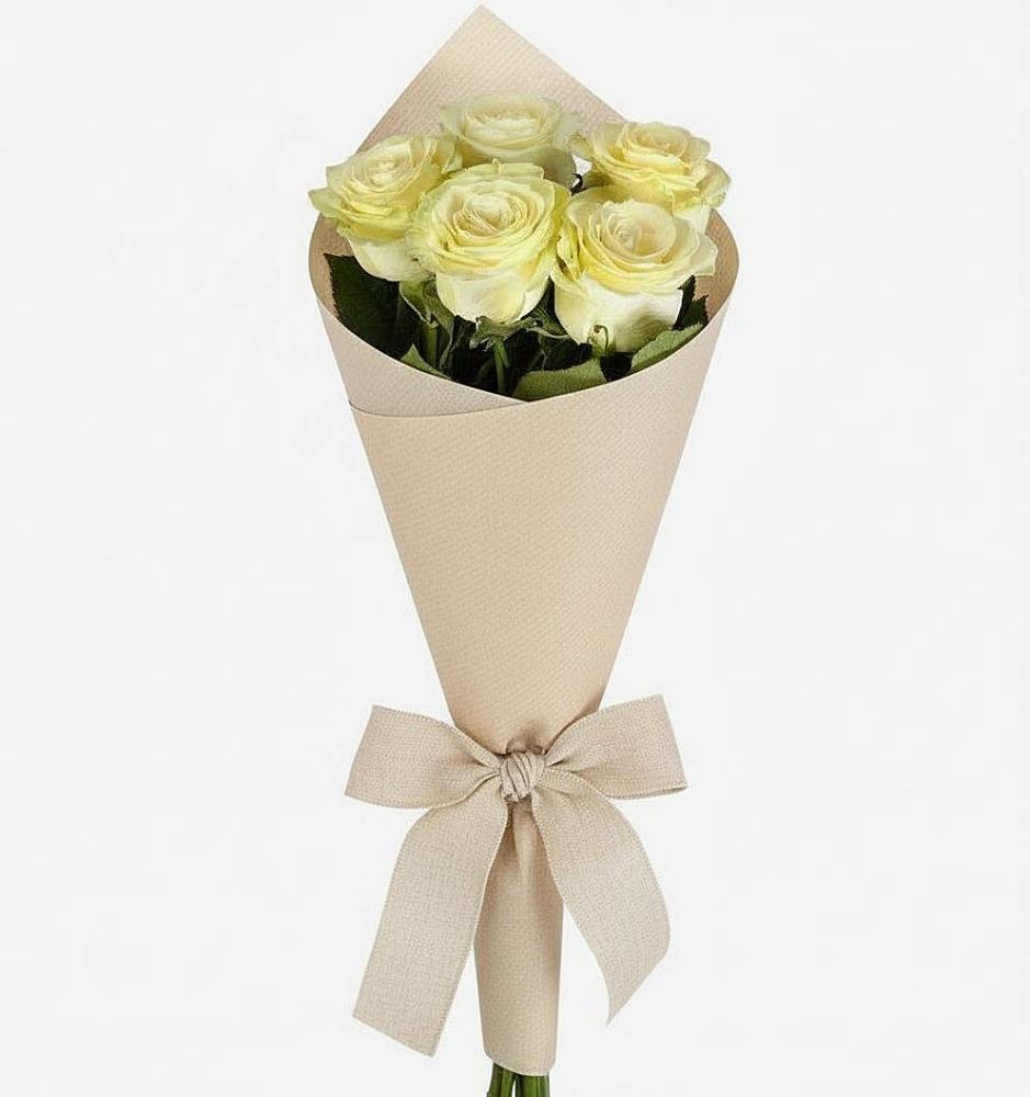 Букет цветов из: Розы в Поречье Рузского района