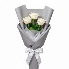 Букет 3 белые розы в Поречье Рузского района