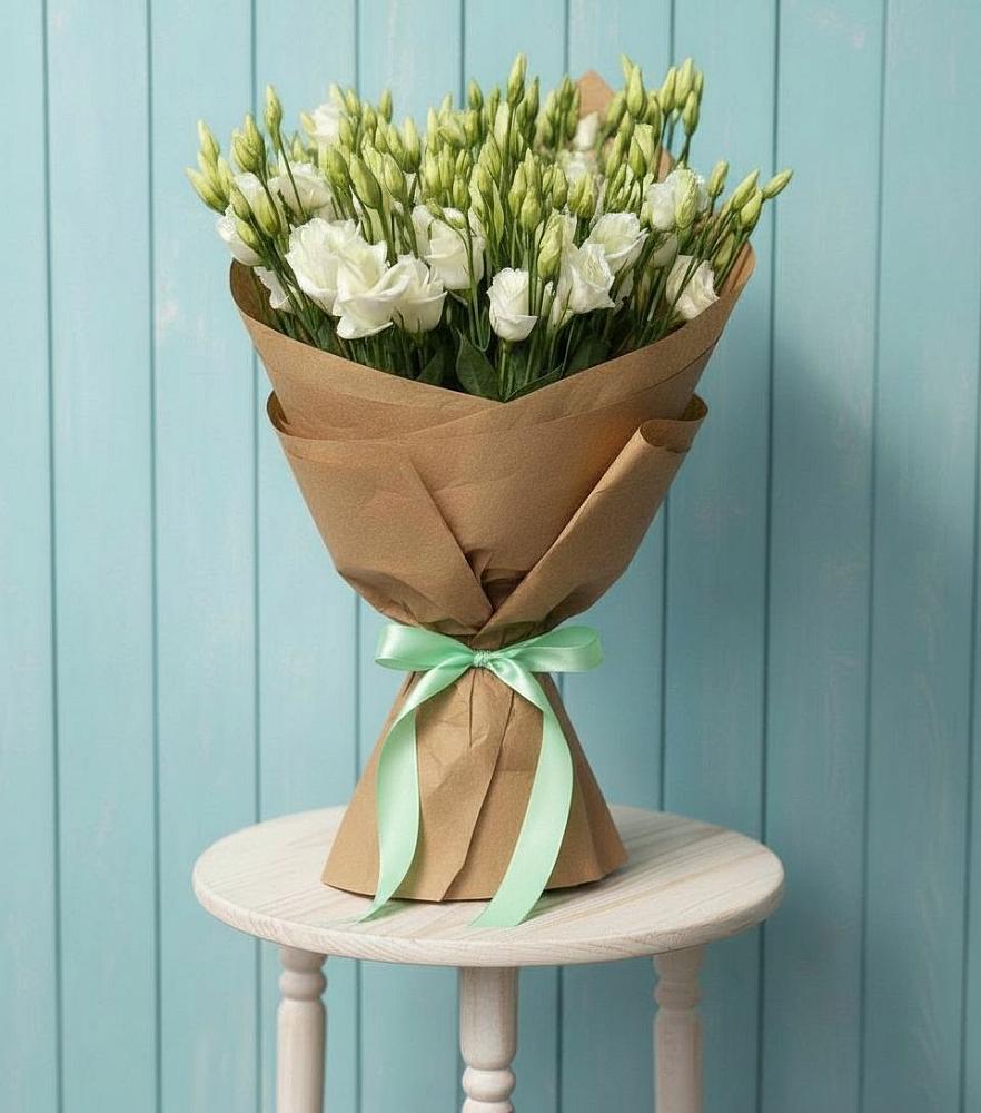 Букет цветов из: Лизиантусы в Поречье Рузского района