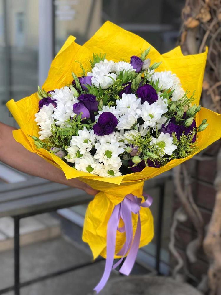 Букет цветов из: Ирисы, Хризантемы и Ромашки в Поречье Рузского района