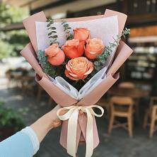 Букет цветов из:  Розы в Поречье Рузского района