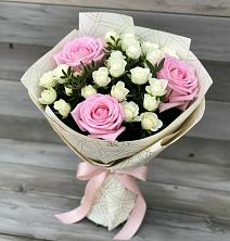 Букет цветов из:  Розы в Поречье Рузского района
