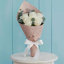 Букет цветов из:  Розы в Поречье Рузского района