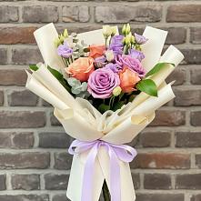 Букет цветов из:  Лизиантусы и Розы #REPLACE_PRED# Поречье Рузского района