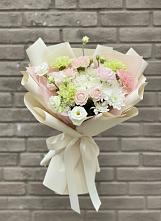 Букет цветов из:  Гвоздики, Розы, Лизиантусы и Хризантемы #REPLACE_PRED# Поречье Рузского района