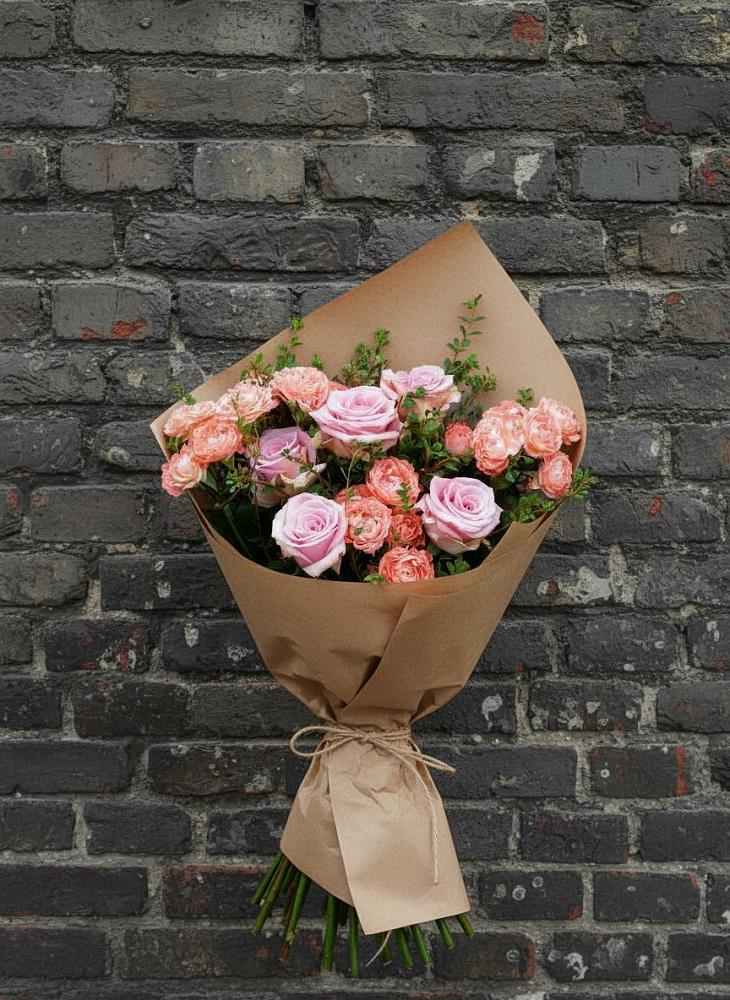 Букет цветов из: Розы в Поречье Рузского района