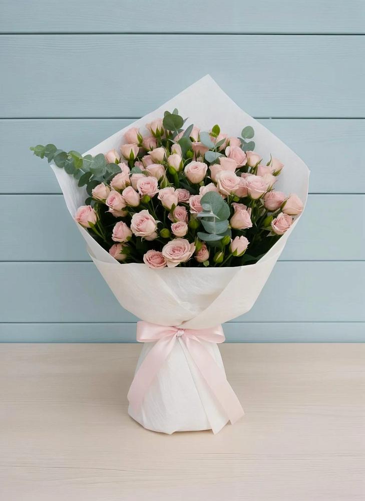 Букет цветов из: Розы в Поречье Рузского района