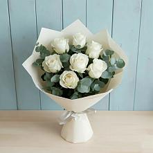 Букет Белые розы в Эвкалипте в Поречье Рузского района