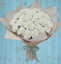 Букет цветов из:  Гвоздики в Поречье Рузского района