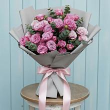 Букет цветов из:  Розы в Поречье Рузского района